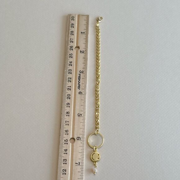 Gold Smiley Charm Bracelet R815 - Picture 4 of 4